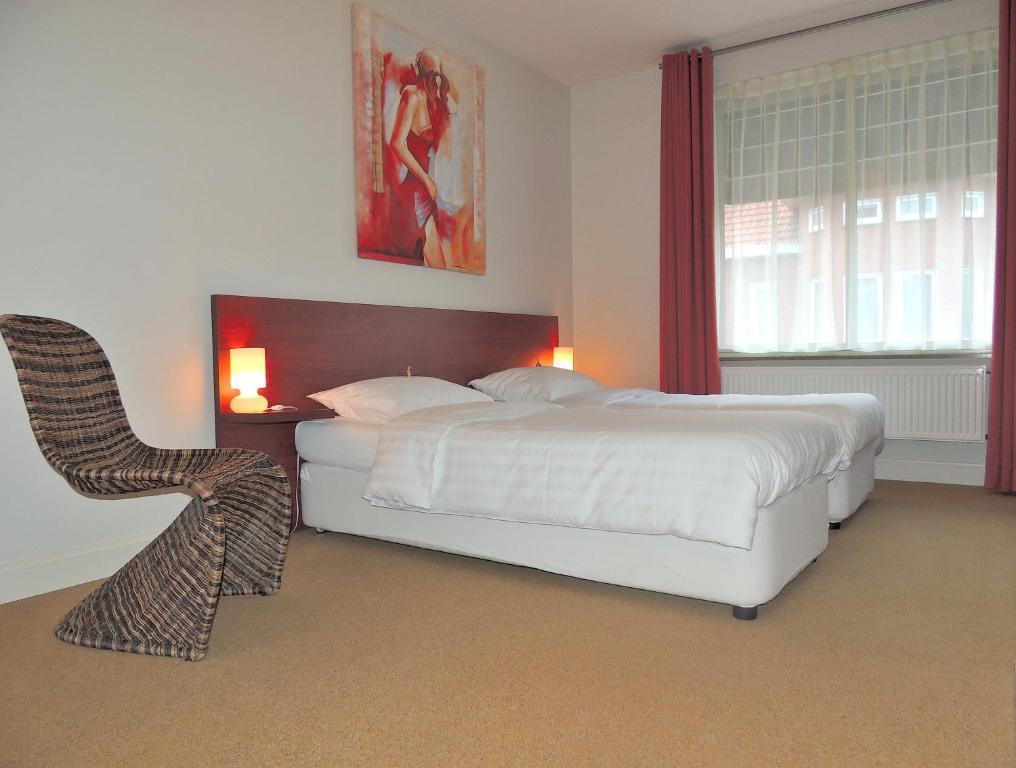 Hotel Mieke Pap Poppel Exterior foto
